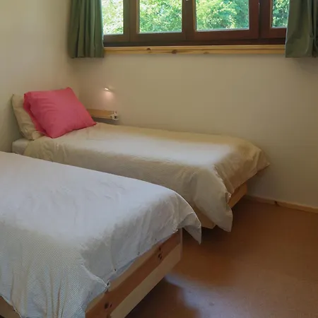 Juneberry Vila Bergen